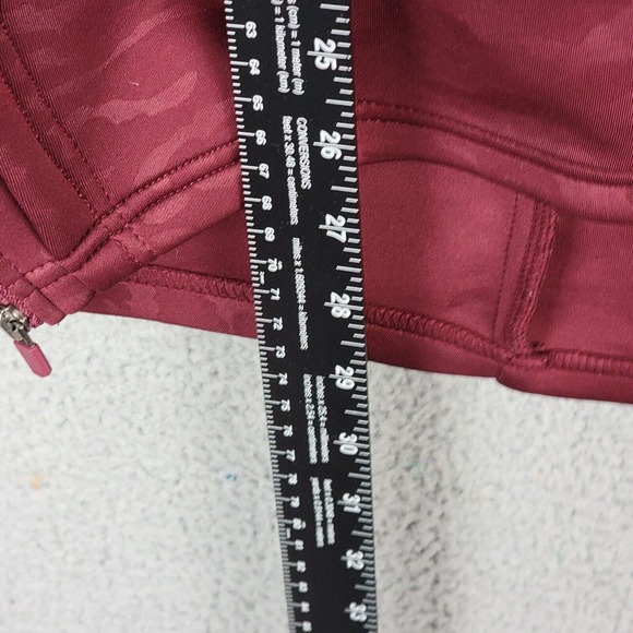 Fabletics Lotta Cocoon Hoodie Womens Size Large Maroon Red Camo Long Sleeve - Picture 4 of 7